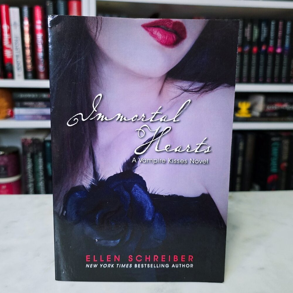 The entire VAMPIRE KISSES Series - Ellen Schreiber (PAPERBACK) - Picture 9 of 9